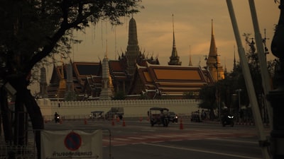 สรุปสถานการณ์ไทย กัมพูชา ที่เกิดขึ้นอยู่ให้หน่อยครับ